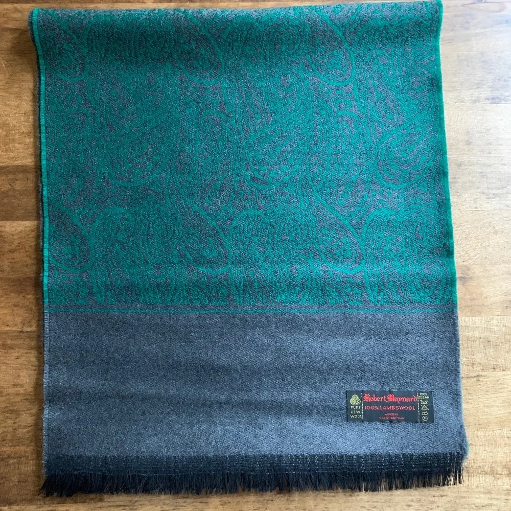 Vintage Robert Maynard Lambswool Paisley Scarf Unisex